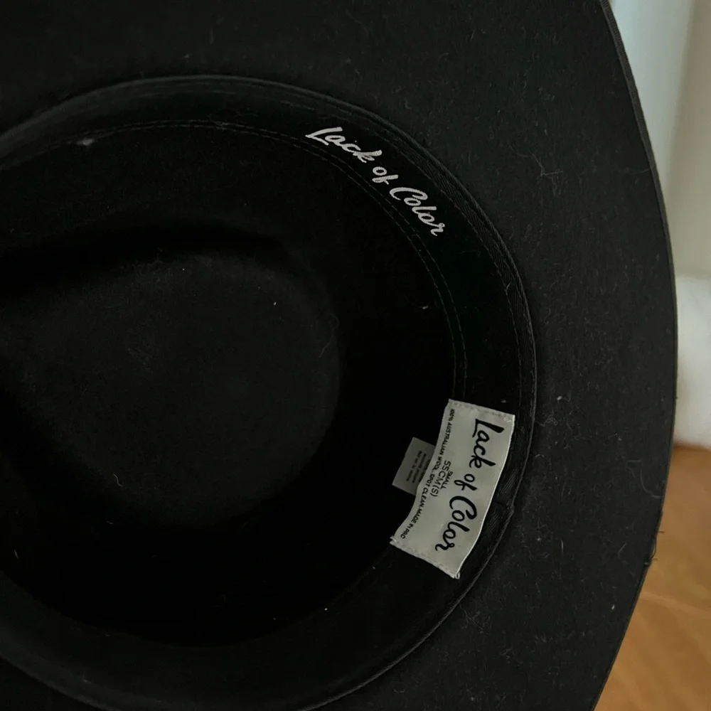 LACK OF COLORS hat - Picture 9 of 9